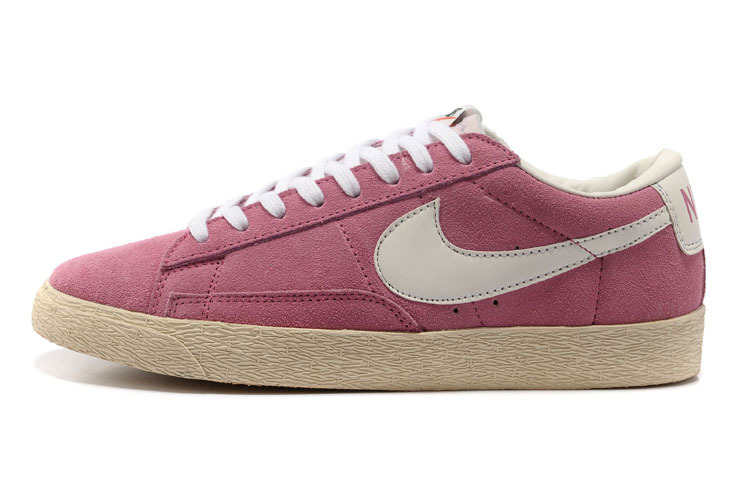 Chaussure basket femme nike blazer low à petit prix discount